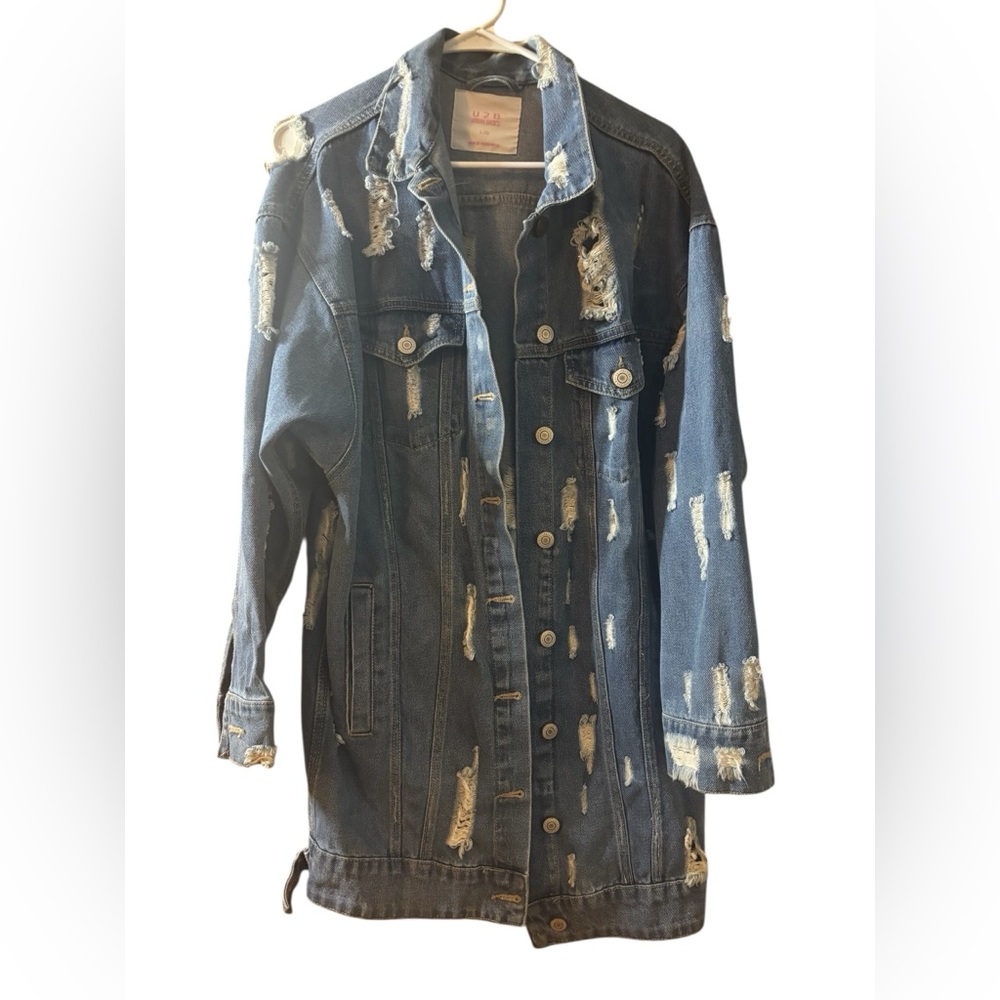 Women's Distressed Blue Denim Jacket